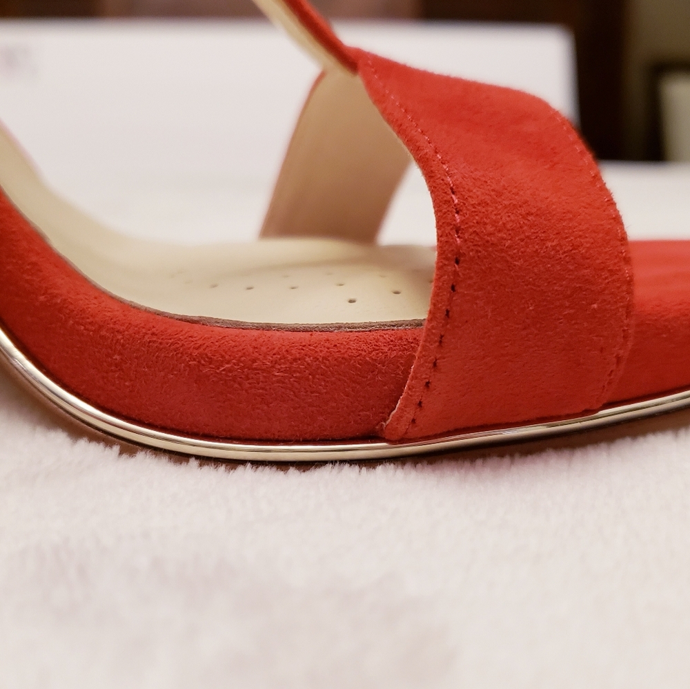 Katherine Kelly Red Suede T-Strap Stilettos - Picture 10 of 10